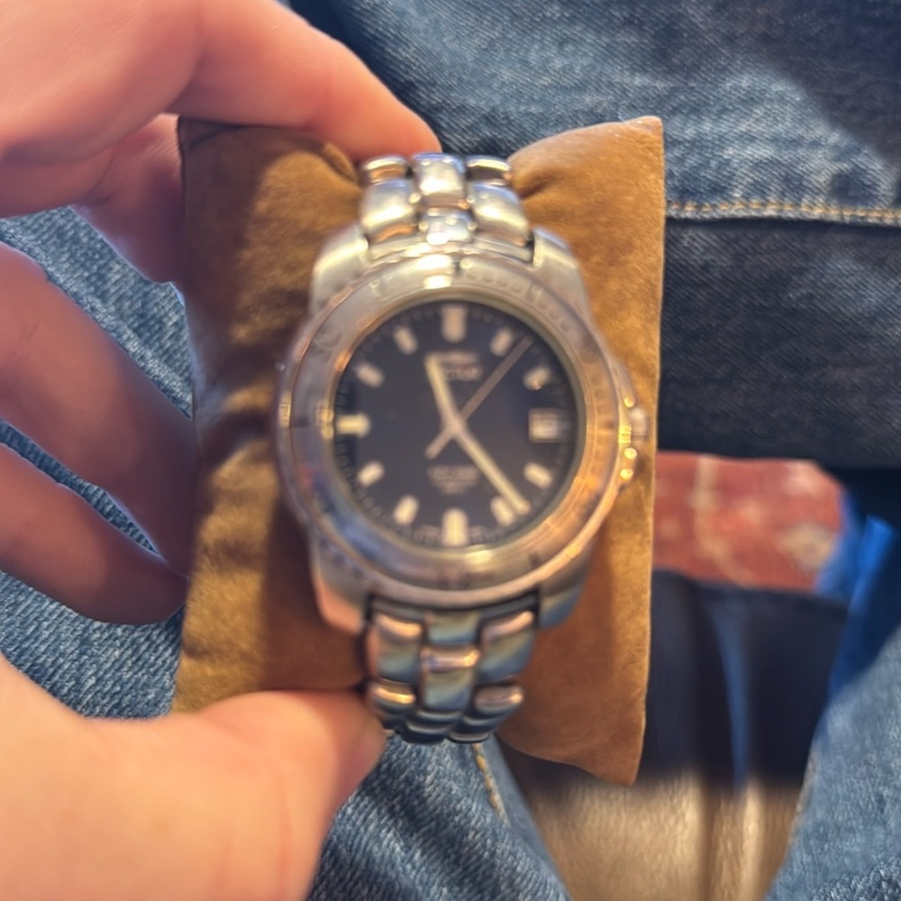 Meant quartz Secrtor watch